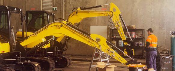 EARTHMOVING SERVICE & MAINTENANCE